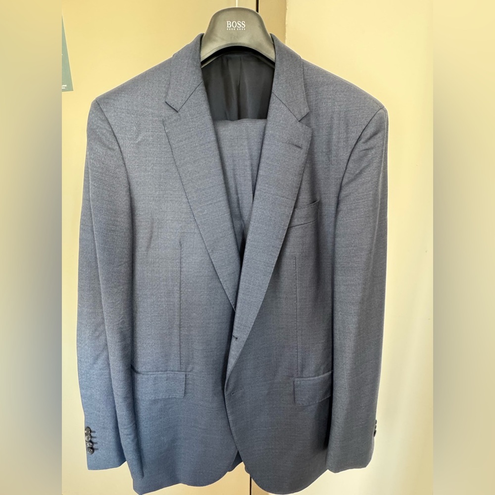 Boss Elegant Blue Suit